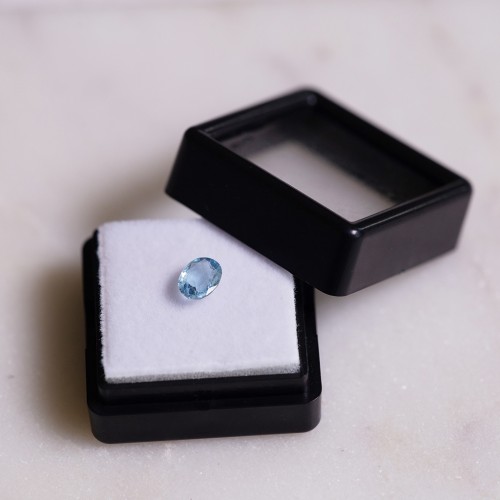 Aigue Marine ovale 6.5x5 mm - 0.65 cts