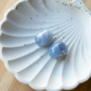 Perle baroque irrégulière en résine translucide 19x15 mm - Bleu gris marbré x1