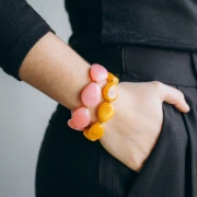 Perle plate irrégulière en résine opaque 25x20 mm - Gris glacier marbré x1