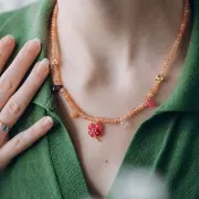 Goutte facettée 6x9 mm Fuchsia Agate x1