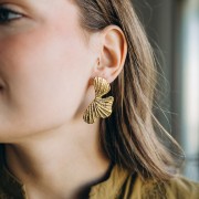 Boucles d'oreilles feuilles martelées 50x28 mm - Acier inoxydable 304L Doré x2