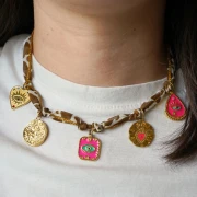 Pendentif rond 19 mm Coeur Ex voto Résine époxy Acier inoxydable 304 Doré Rose x1