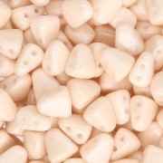 Perles en verre tchèque deux trous Nib-Bit 6x5 mm - Opaque Champagne Luster x10g|raw }}