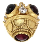 Pendentif ethnique 17x16 mm avec pierre gemme et CZ - Doré or fin - Grenat x1