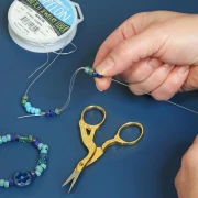 Aiguille à perler 25 cm avec chas en crochet x1