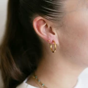 Boucles d'oreilles créoles avec boule 8 mm en Gold filled (or laminé) x1