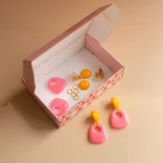 Mes bijoux DIY - Kit Boucles d'oreilles pendantes forme trapèze - Version Rose