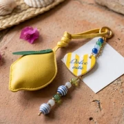 Pendentif citron 8x5.5 cm pour bijou de sac - PU - Jaune/vert x1