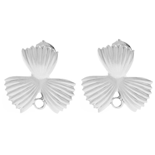 Clous d'oreilles fleur strié 18x19.5 mm avec anneau fermé - Placage Argent fin x2