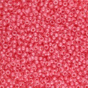 Rocaille Miyuki 15/0 204 - Coral Lined Crystal x8g|raw }}