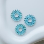 Pendentif fleur marguerite 20 mm acrylique transparent - Bleu grivré - Pailleté x1