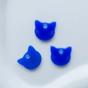 Breloque tête de chat 14.5x15.5 mm en acrylique transparent - Bleu roi x1