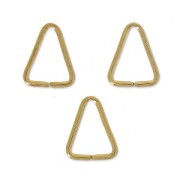Anneaux ouverts triangulaires 7x5x0.6 mm doré à l'or fin x50|raw }}