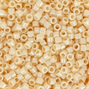 Miyuki Delica 11/0 DB1900 - Crystal Ivory Ceylon x8g|raw }}