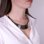 Tour de cou torque rigide avec chaîne 16 cm en Acier inox x1