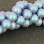 Perles nacrées PureCrystal 5810 6 mm Iridescent Light Blue Pearl x10