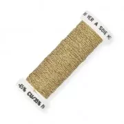 Fil à broder métallisé tressé 4 - Au ver à soie pour broderie Ocre d'or (002) x10m