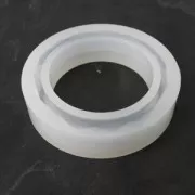 Moule silicone pour réaliser des bracelets facettés en résine 62x17x8.5 mm
