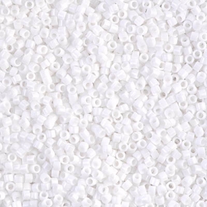 Miyuki Delica 11/0 DB0200 - Opaque White paquet de 100g