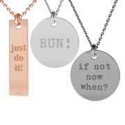 Breloque médaille rectangle gravée Just do it en Argent 925 Doré à l'or fin x1