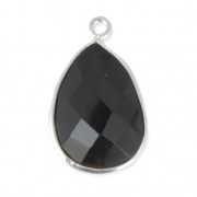Pendentif goutte pierre facettée 13x17 mm serti Argent 925 / Black Onyx x1