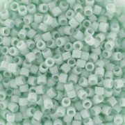 Miyuki Delica 11/0 DB1496 -  Opaque Light Mint paquet de 100g|raw }}