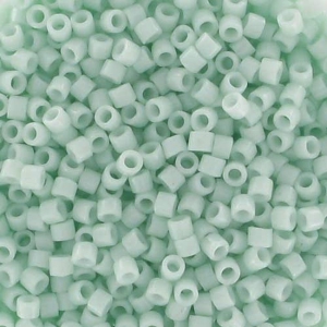 Miyuki Delica 11/0 DB1496 -  Opaque Light Mint paquet de 100g
