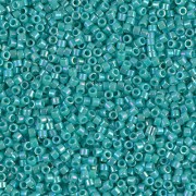 Miyuki Delica 11/0 DB0166 - Opaque Turquoise Green AB paquet de 100g|raw }}