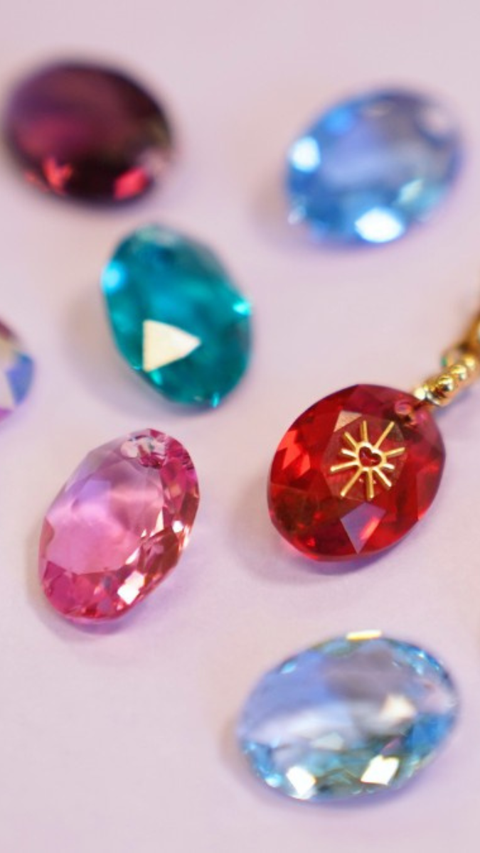 Schéma Couleurs et effets des cristaux Swarovski et PureCrystal