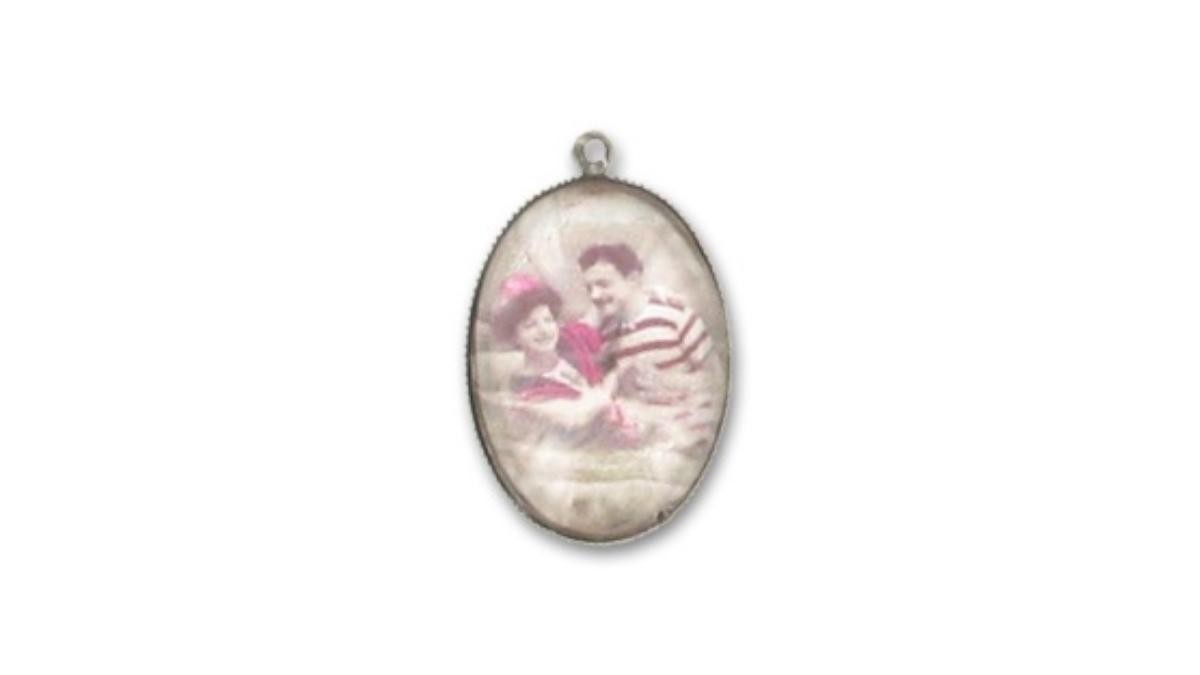 Comment sertir des cabochons loupe ? : Etape 6