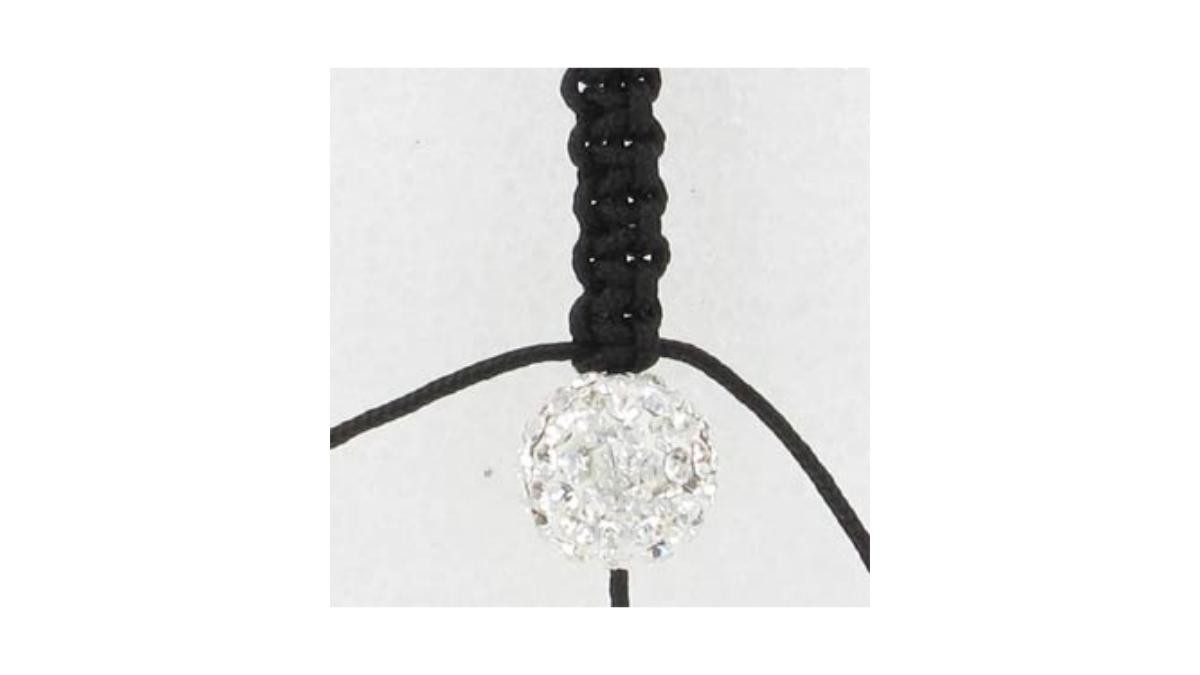 Comment faire le bracelet Shamballa ? : Etape 12