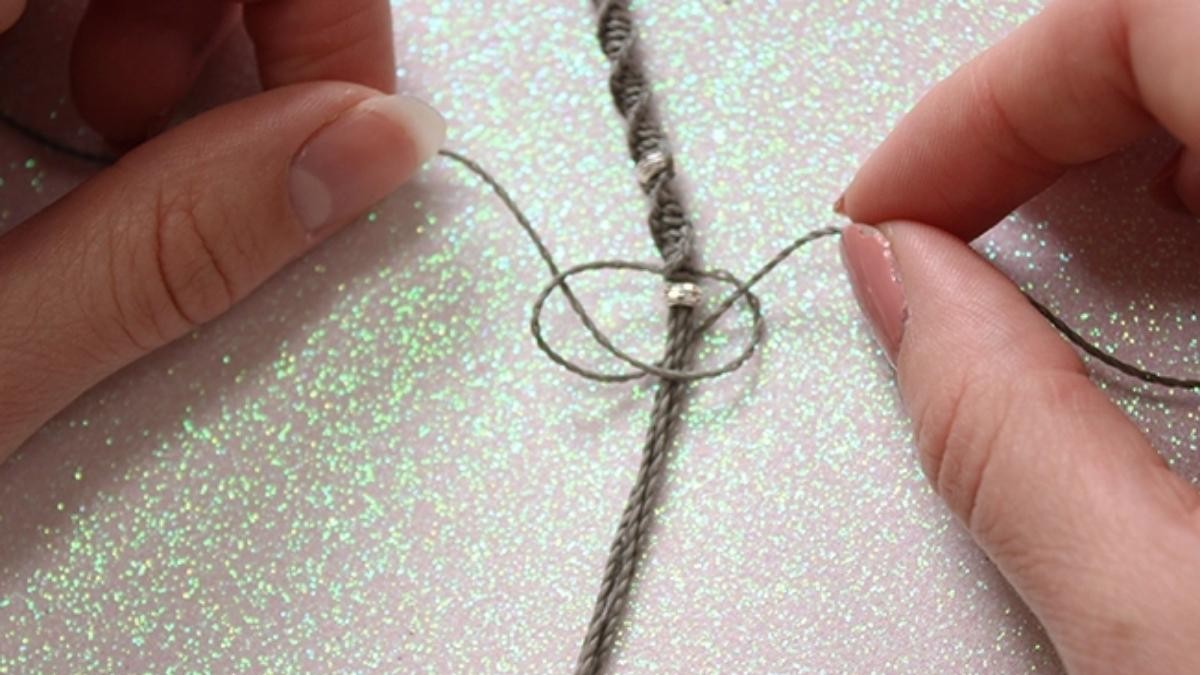 11 noeuds de base à connaître pour débuter en macramé 11 noeuds de base à connaître pour débuter en macramé