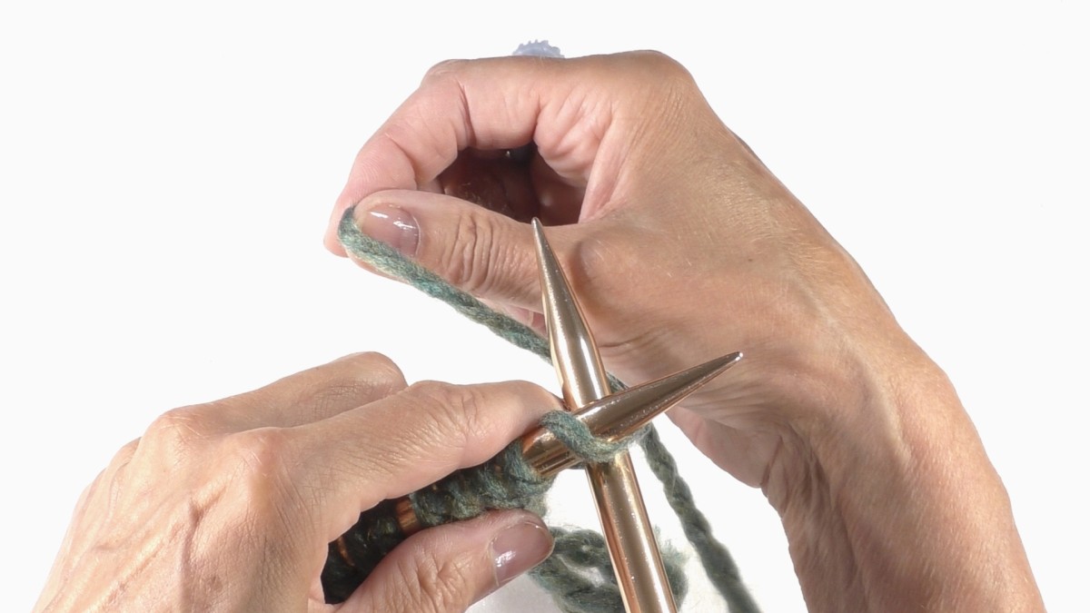 Comment tricoter une maille endroit (point mousse) ? : Etape 7