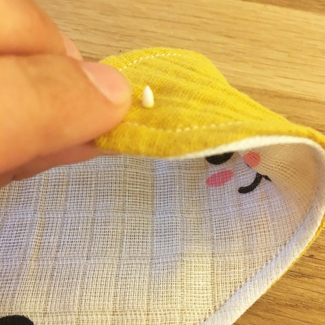 Comment poser un bouton pression avec pince ? : Etape 2