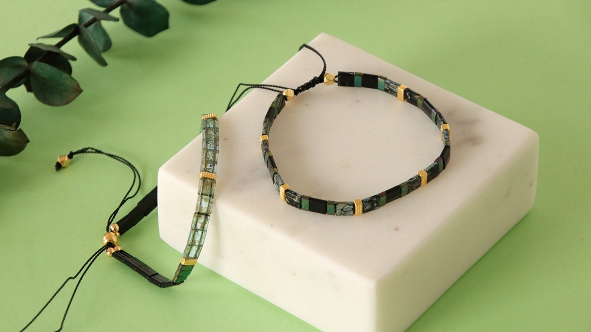 Schéma Saison automne - Leçon 1 : Bracelet perles Miyuki Tila avec noeud coulissant