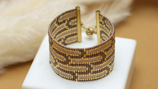 Bracelet au m&eacute;tier &agrave; tisser Mocha Mousse