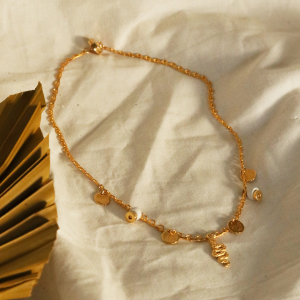 Tour de cou Rose dor&eacute; &agrave; l'or fin serpent, sequins et heishi