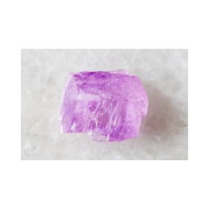 Pierre gemme kunzite pour cr&eacute;ation de bijoux DIY - Perles & Co