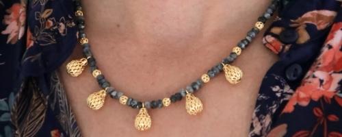 raccourcir un collier de perles