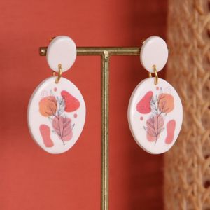 Boucles d'oreilles en p&acirc;te polym&egrave;re avec feuille de transfert