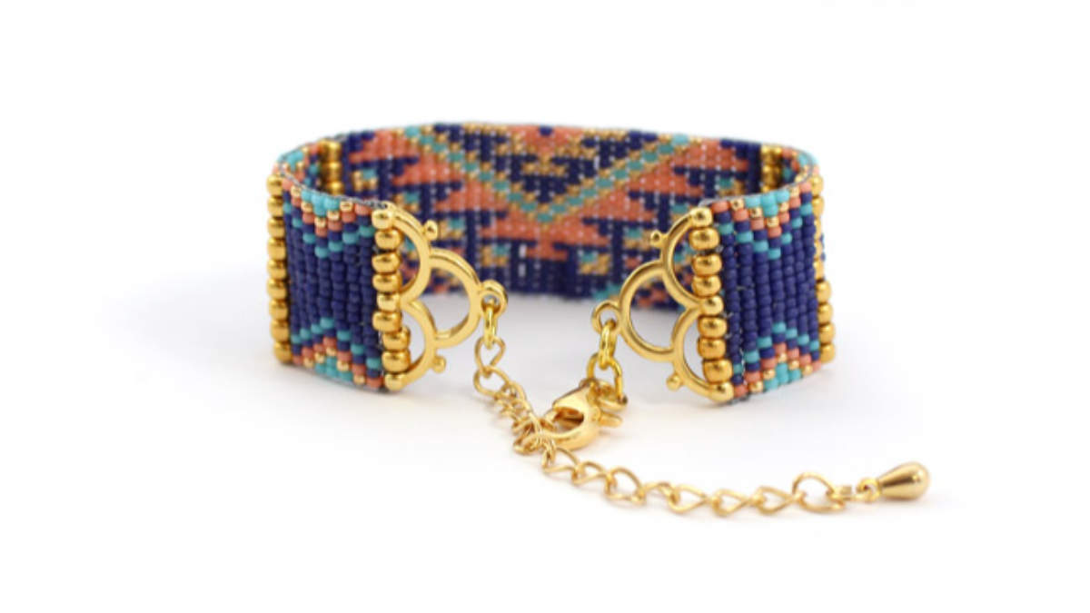 Schéma Bracelet tissage Miyuki en rocailles 15 et 8 avec embouts écailles