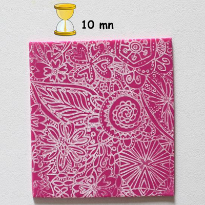 Broche Rose pâte polymère Cernit et plaques de texture : Etape 3