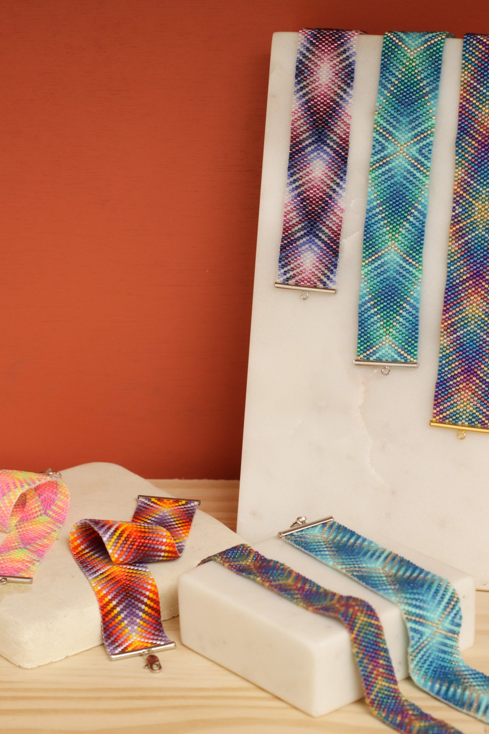 Schéma Bracelet brésilien motif hypnotic en tissage de perles Miyuki Délicas