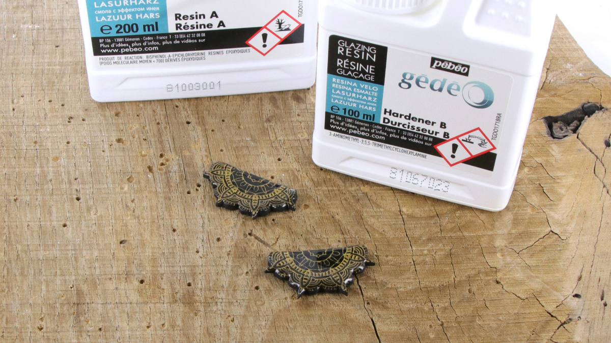 Boucles d'oreilles polymère ethniques et raffinées : Etape 6