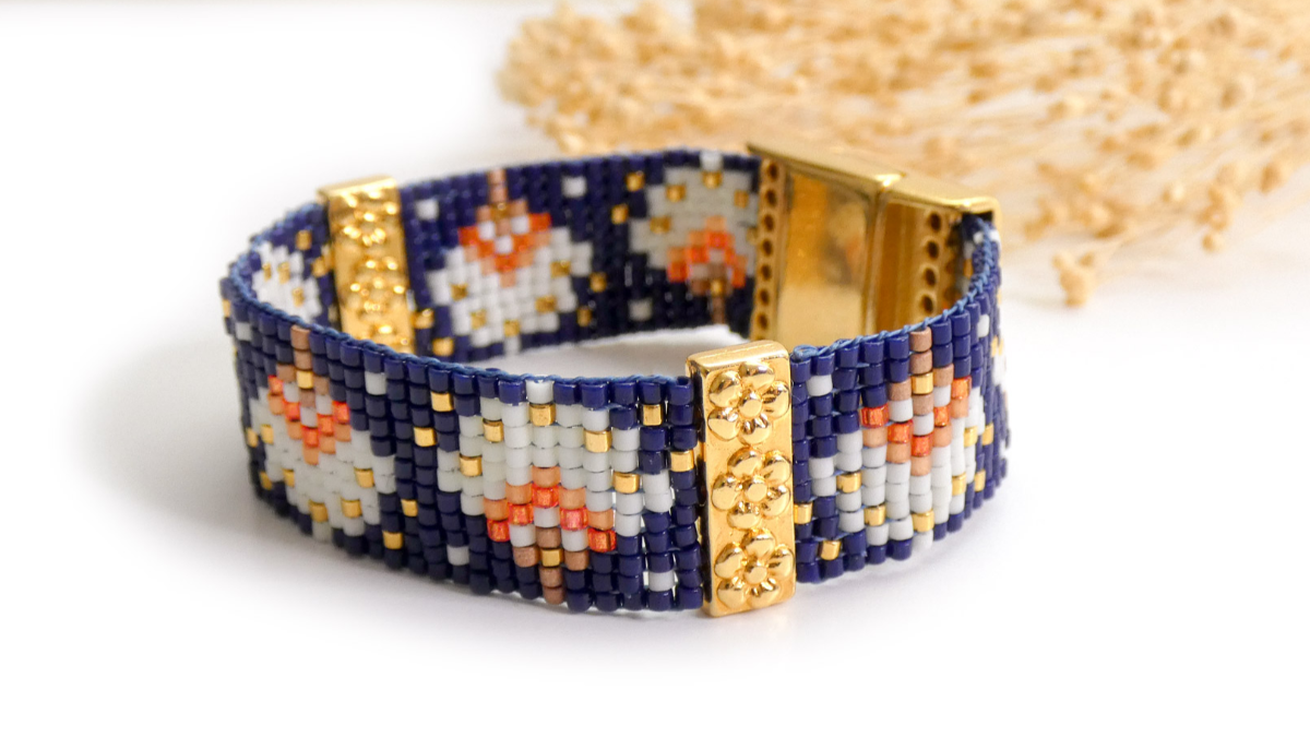 Schéma Bracelet Miyuki motif éventail avec barrettes fleurs dorées et fermoir aimanté