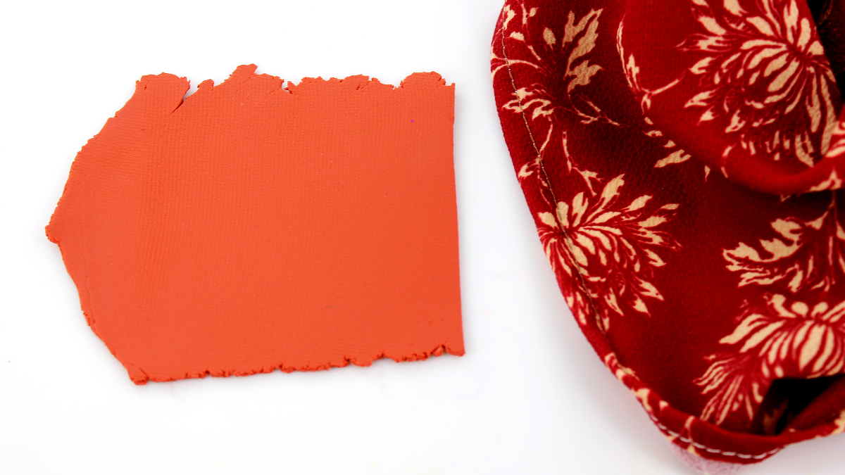 Boucles d'oreilles fleurs en polymère texture tissu et effet marbré : Etape 7