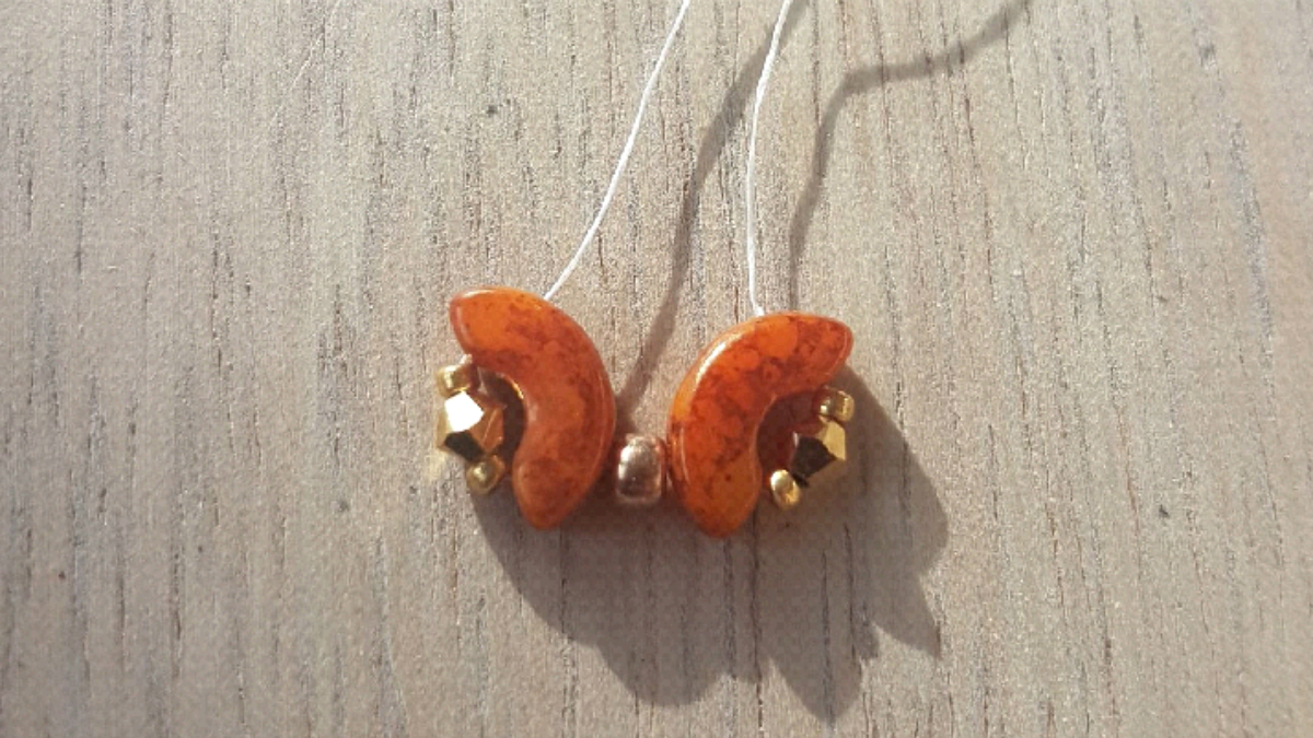 Bracelet de fête chic avec perles Starbeads et Arcos par Puca : Etape 2