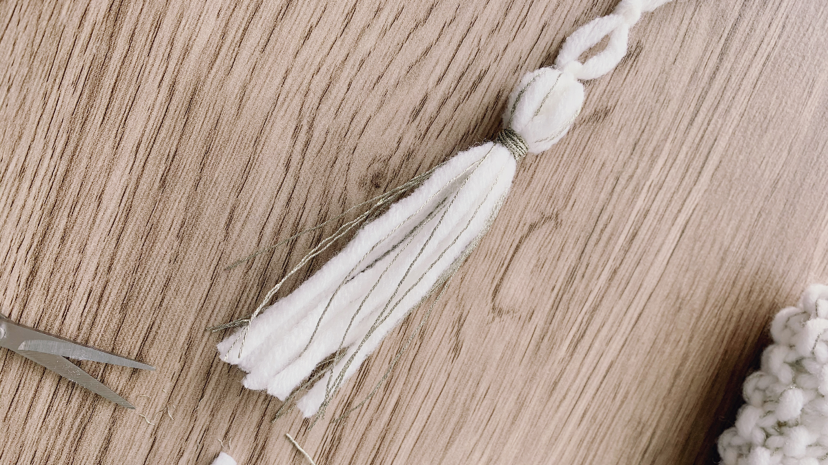 Pochette d'ordinateur chic au tricot avec insertion de perles métalliques et fil doré : Etape 12