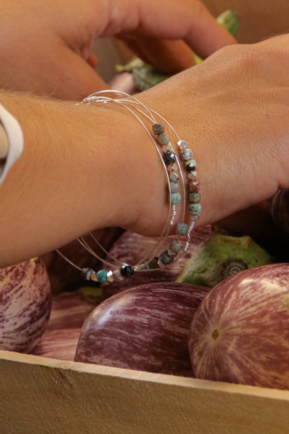 Schéma Bracelet semainier en argent 925 avec des pierres Howlite et Turquoise africaine