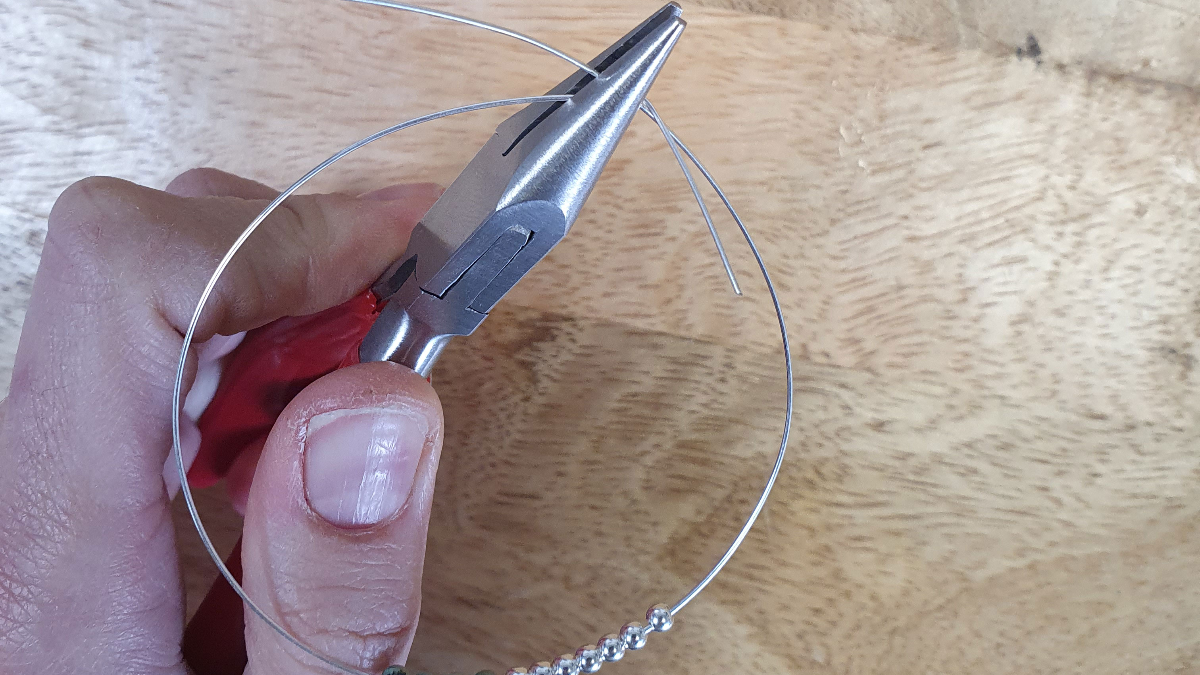 Bracelet semainier en argent 925 avec des pierres Howlite et Turquoise africaine : Etape 3